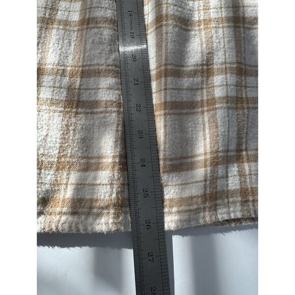 Old Navy Top The Boyfriend Shirt XXL Relaxed Cream Plaid Flannel Cotton Workwear - Picture 7 of 8